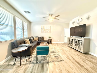 3708 E Kerry Ln, Phoenix, AZ 85050 - photo 6