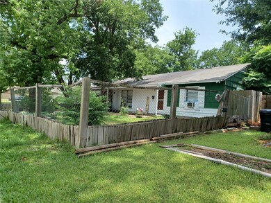6119 Beekman Rd, Houston, TX 77021 - photo 2
