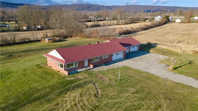 4729 Mountain Rd, Slatington, PA 18080 - photo 4