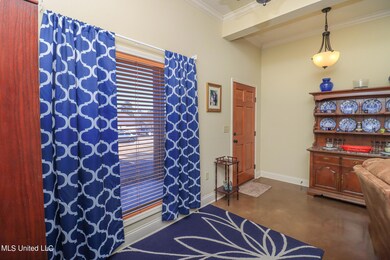 203 Glensview Cv 13