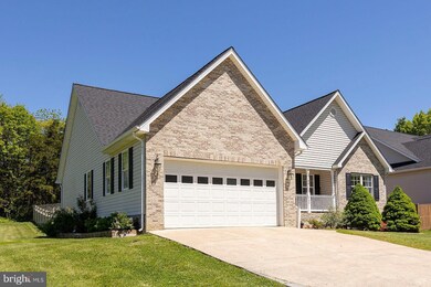 469 Crystal Ln, Strasburg, VA 22657 - photo 2