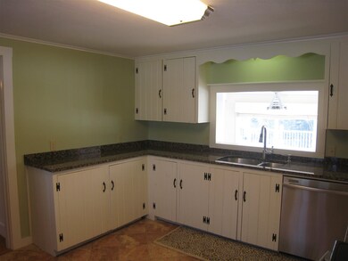 232 Old Main St, New London, NH 03257 - photo 3