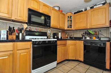 529 Alice Place unit 531, Woodbridge, NJ 07095 - photo 7