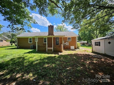 1109 Reid Harkey Rd, Matthews, NC 28105 - photo 6