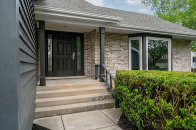 1257 Ashton Ln, Naperville, IL 60540 - photo 5