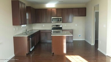 705spruce8