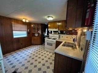 261 Newbury St unit 123 C, Peabody, MA 01960 - photo 3