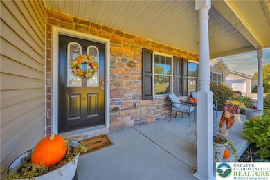 3341 Buckskin Ln, Danielsville, PA 18038 - photo 4