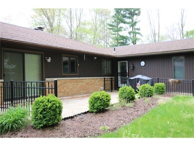 196 Taylor Rd, Barberton, OH 44203 - photo 4