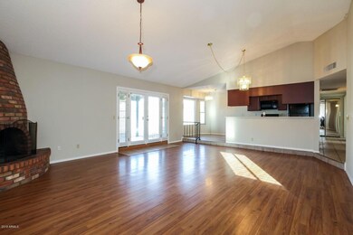 3238 W Angela Dr, Phoenix, AZ 85053 - photo 2