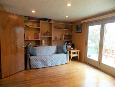 9 Dewey St, Hudson, MA 01749 - photo 4