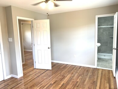 1 Wilde Dr, Troy, NY 12180 - photo 2