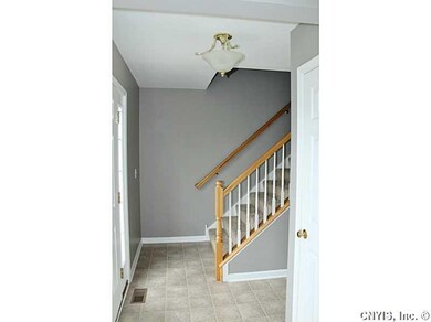 Foyer.