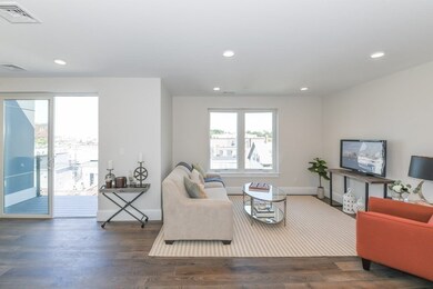 545 E 3rd St unit 10, Boston, MA 02127 - photo 4