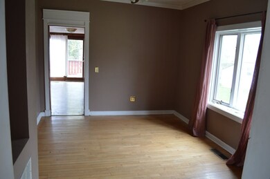 123 Washington St, Oregon, WI 53575 - photo 5