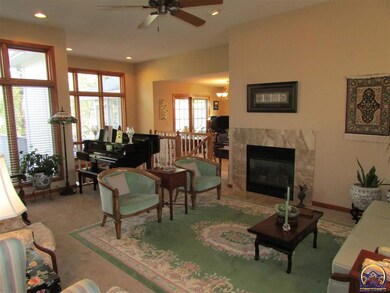 4032 SW Lincolnshire Rd, Topeka, KS 66610 - photo 3