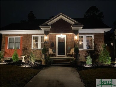 215 E 55th St, Savannah, GA 31405 - photo 2