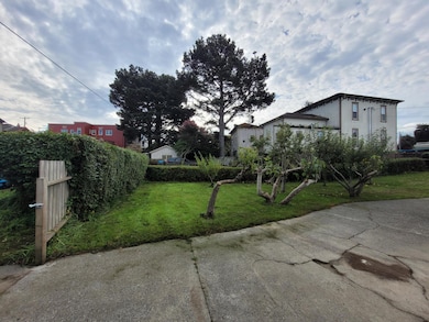 1027 D St, Eureka, CA 95501 - photo 5