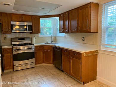 2121 Llewellyn Pkwy, Forked River, NJ 08731 - photo 2