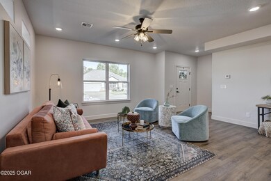 1110 E 42nd St, Joplin, MO 64804 - photo 6