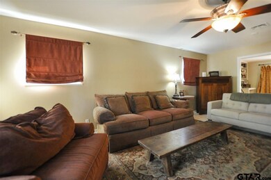 1025 Pollard Dr, Tyler, TX 75701 - photo 7