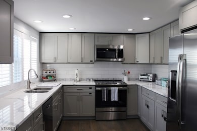 15 Benedict Dr, Lake Hopatcong, NJ 07849 - photo 4