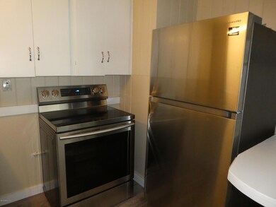 1689 Glendale Rd, Jacksonville, FL 32216 - photo 5