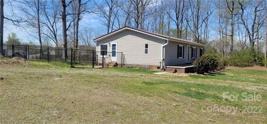 109 Mcallister Rd, Statesville, NC 28625 - photo 7