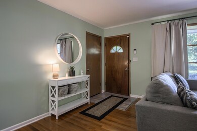 1176 Bellflower Ave, Columbus, OH 43204 - photo 3