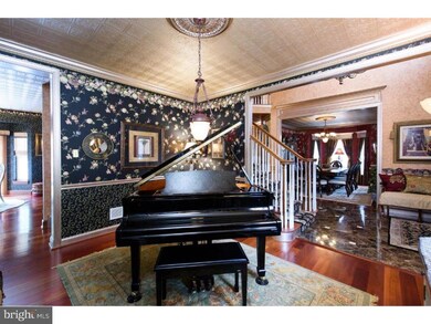 222 Truman Way, Downingtown, PA 19335 - photo 4