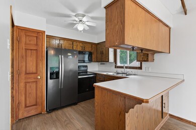 6255 Edgemont Blvd N, Brooklyn Park, MN 55428 - photo 6