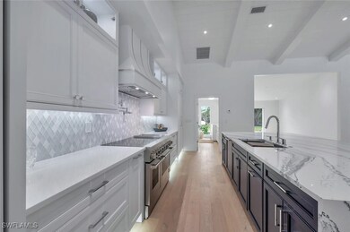 5253 Sycamore Dr, Naples, FL 34119 - photo 6