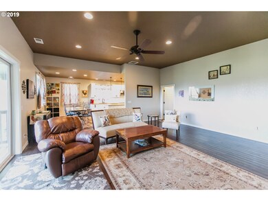 Living Room/Dining Room