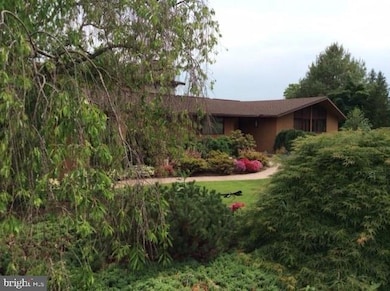 6 Red Tail Cir, Denver, PA 17517 - photo 2