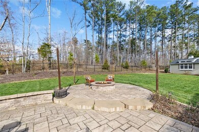 Backyard fire pit