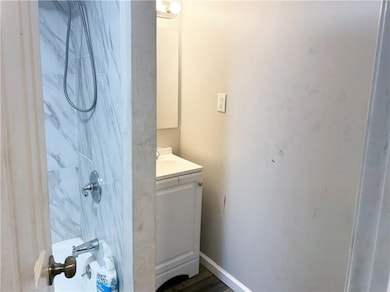 716 10th St, Osawatomie, KS 66064 - photo 5