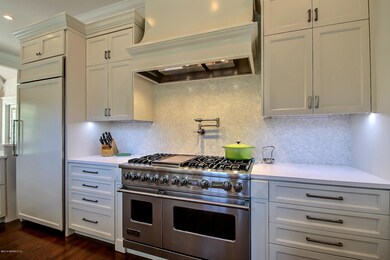 1819 Elizabeth Place, Jacksonville, FL 32205 - photo 4