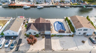 615 Bowsprit Point, Lanoka Harbor, NJ 08