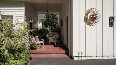 109 S Chillicothe Rd, Aurora, OH 44202 - photo 5