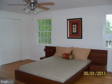 222 E Timonium Rd, Lutherville Timonium, MD 21093 - photo 4