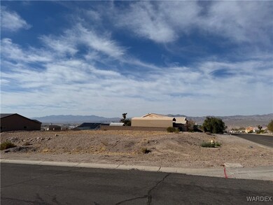 View of yard with a mountain view