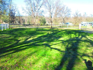 375 Branstetter Ln, Redding, CA 96001 - photo 6