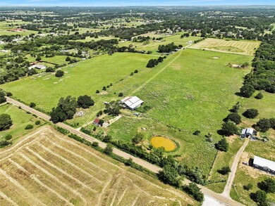 1805 Cr 706, Joshua, TX 76058 - photo 2