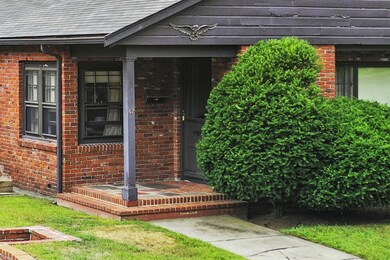 42 Robert Rd, Marblehead, MA 01945 - photo 2