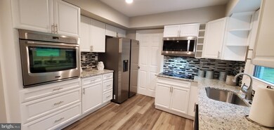 12700 Crimson Ct, Bowie, MD 20715 - photo 4