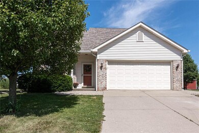 3066 Oakmont Dr, Lapel, IN 46051 - photo 2