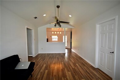 2828 Doreen Ln, Marrero, LA 70072 - photo 3