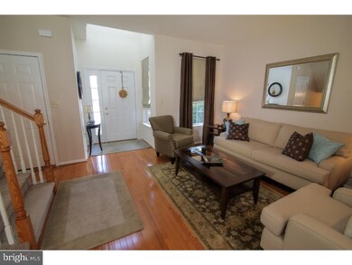 5296 Green Lawn Dr unit 137, Macungie, PA 18062 - photo 4