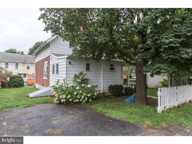 212 Mary St, Downingtown, PA 19335 - photo 3