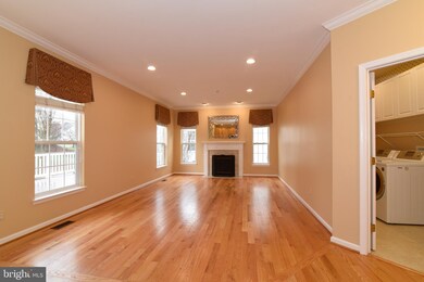 42897 Vestals Gap Dr, Broadlands, VA 20148 - photo 4